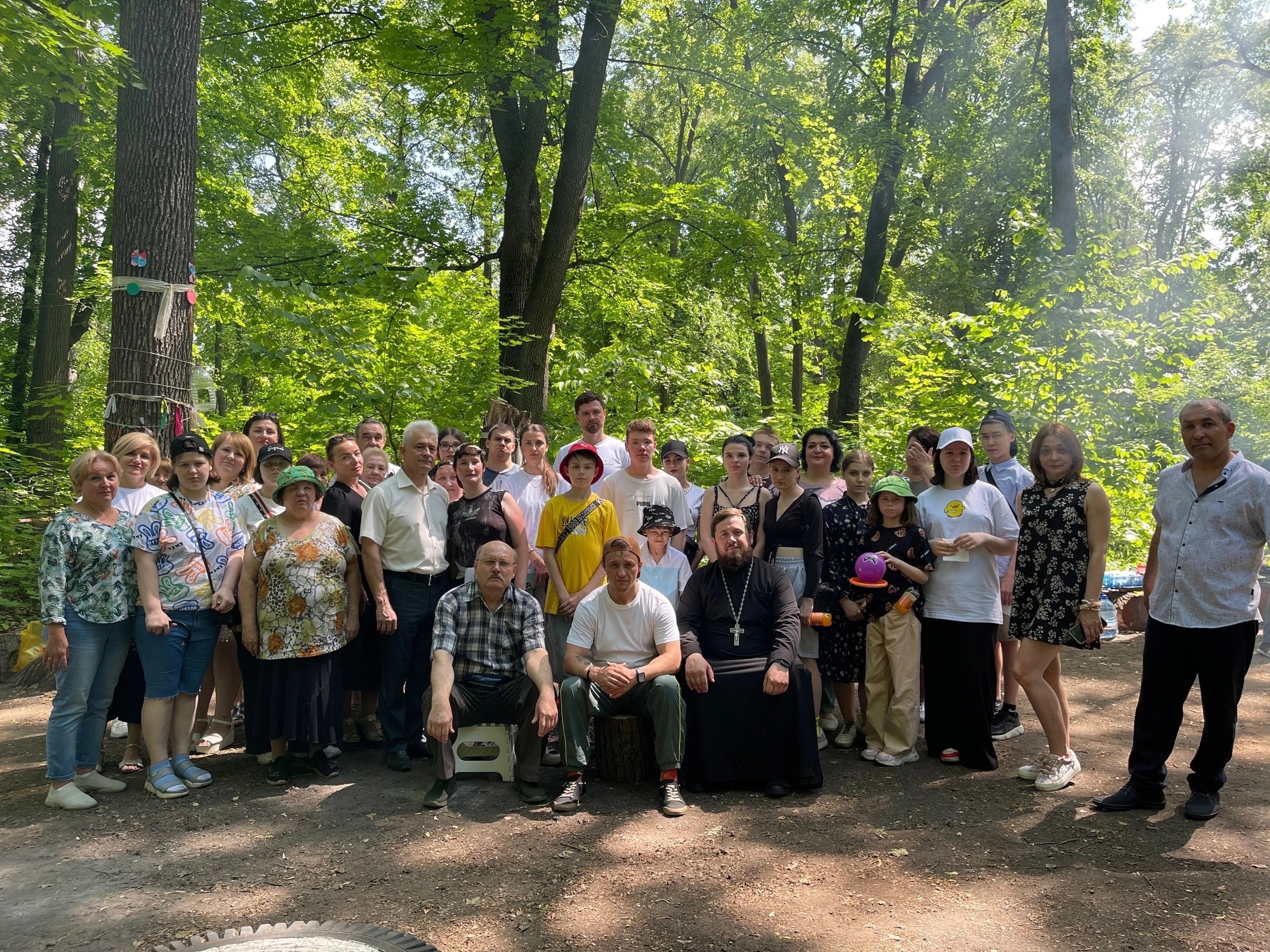 Кто хорошо работает – тот хорошо отдыхает! На свежем воздухе и в прекрасной компании